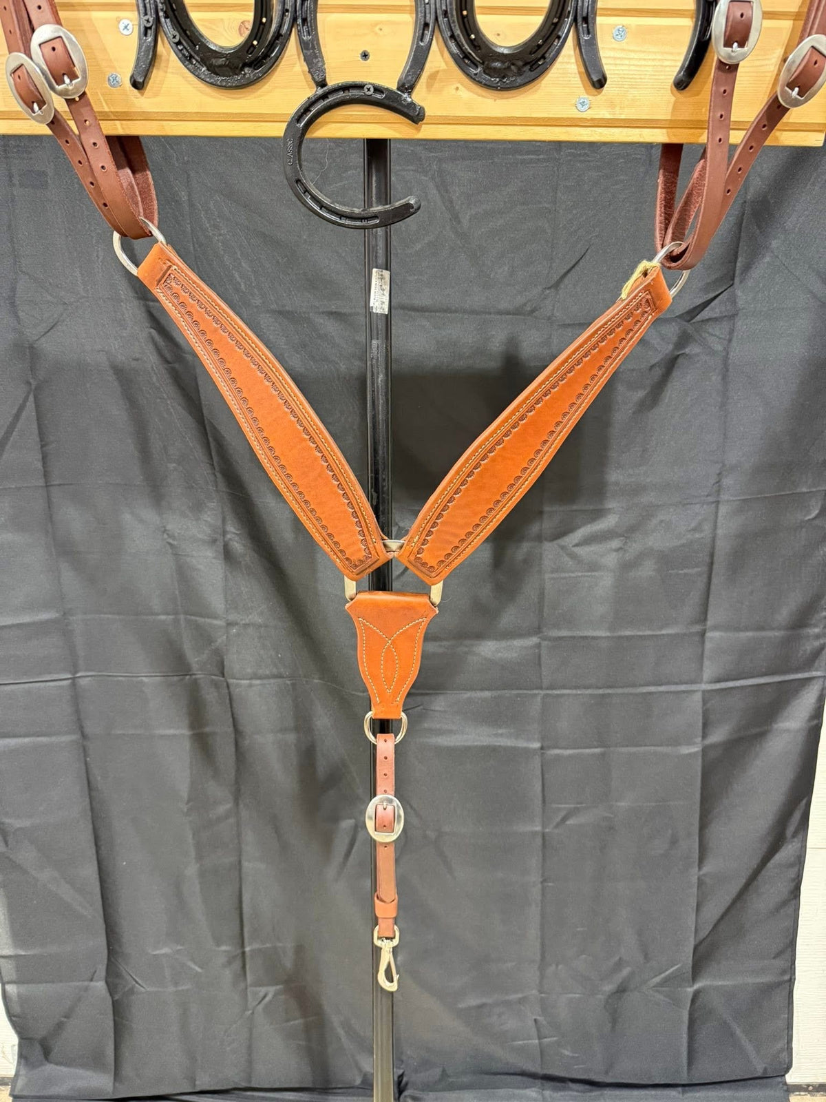 Border Stamped Breast Collar